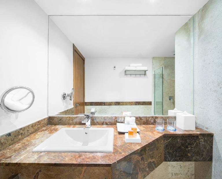 Deluxe room king  BelAir SunClub Hotel Cabos By Krystal Grand® Los Cabos