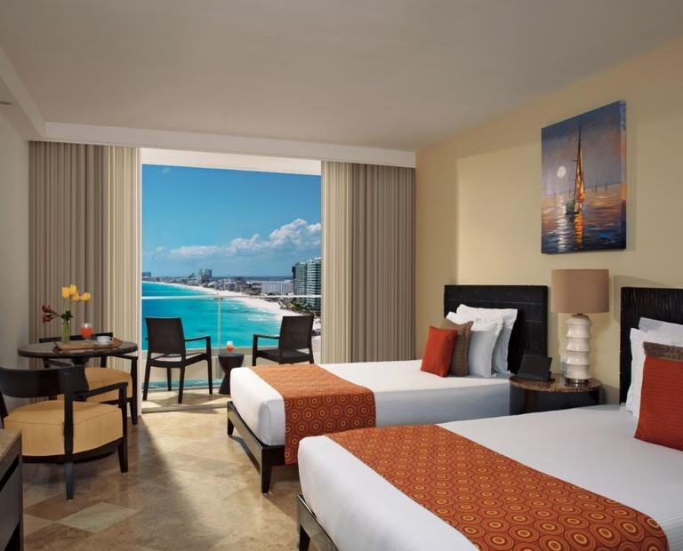 Deluxe ocean front Hôtel Krystal Grand® Cancún All Inclusive