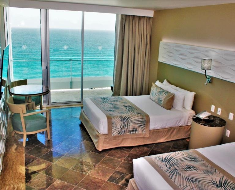 Superior ocean front Hôtel Krystal Grand® Cancún All Inclusive